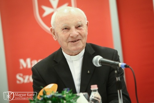 Kozma Imre Európai Polgár díjat kap / Magyar Kurír Kozma Imre Európai Polgár díjat kap